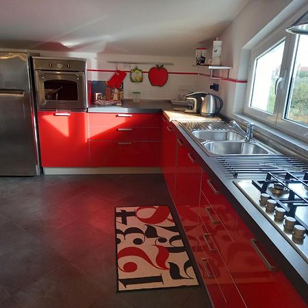 Apartamento Ca' Fra E Oly Castelnuovo Magra Exterior foto